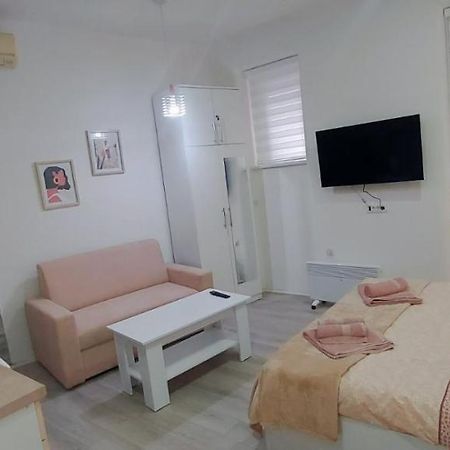 Zeleni Venac Studio & Apartment Белград Экстерьер фото