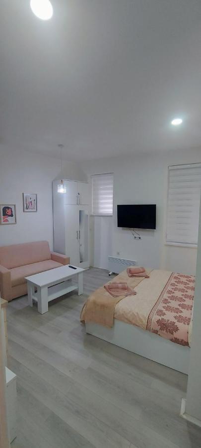 Zeleni Venac Studio & Apartment Белград Экстерьер фото